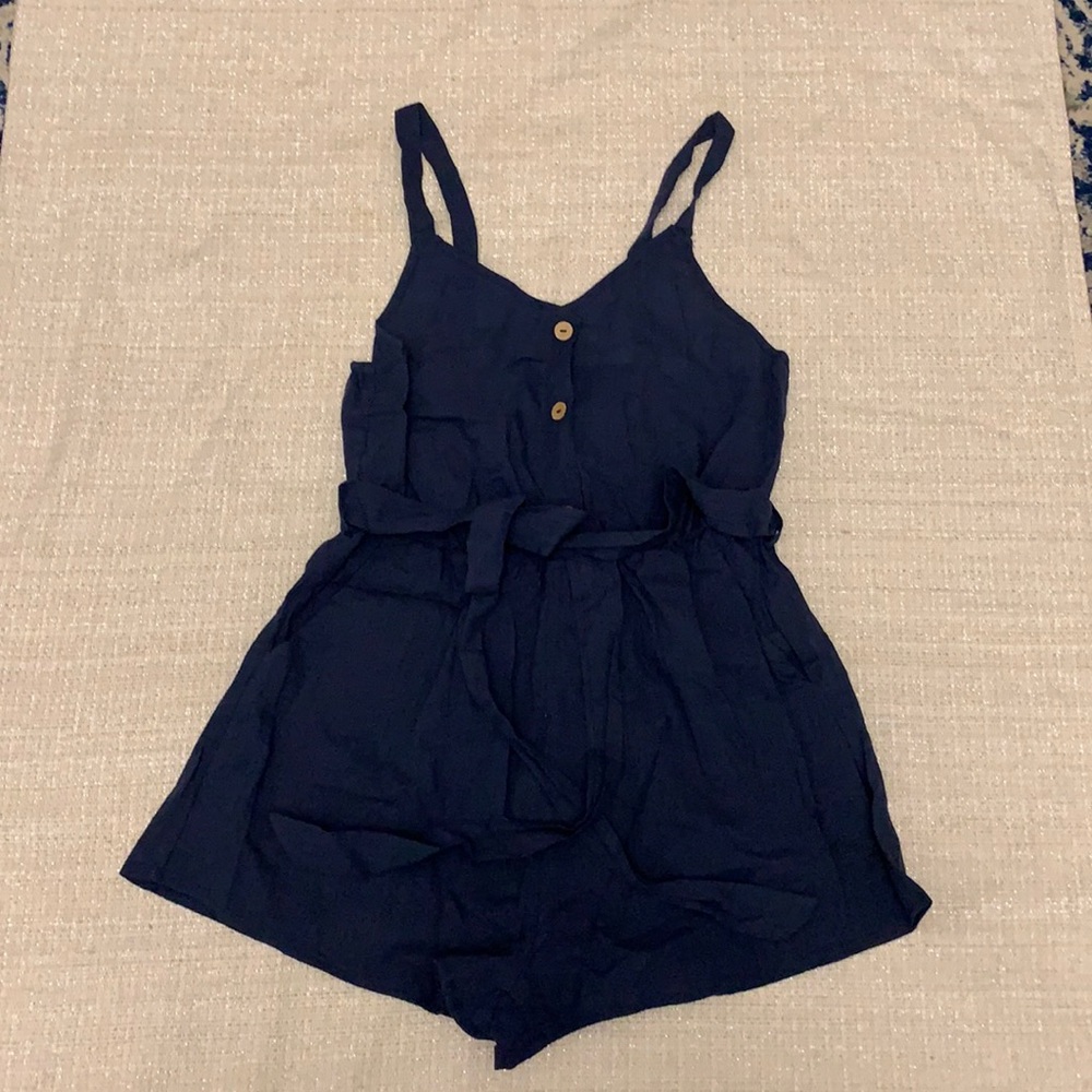 Shein blue romper size small- brand new,never worn